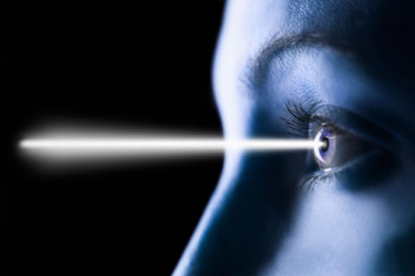Восстановление зрения с помощью лазера