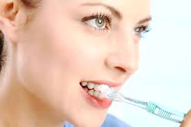Массаж щёткой для чистки зубов