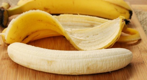 Медики считают, что банановая кожура целебна