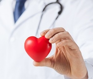 Болезни сердца возникают из-за нарушений работы щитовидки